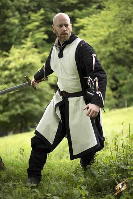 Basic Tabard - immagine 2
