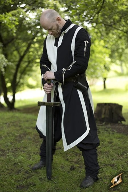 Basic Tabard - immagine 15