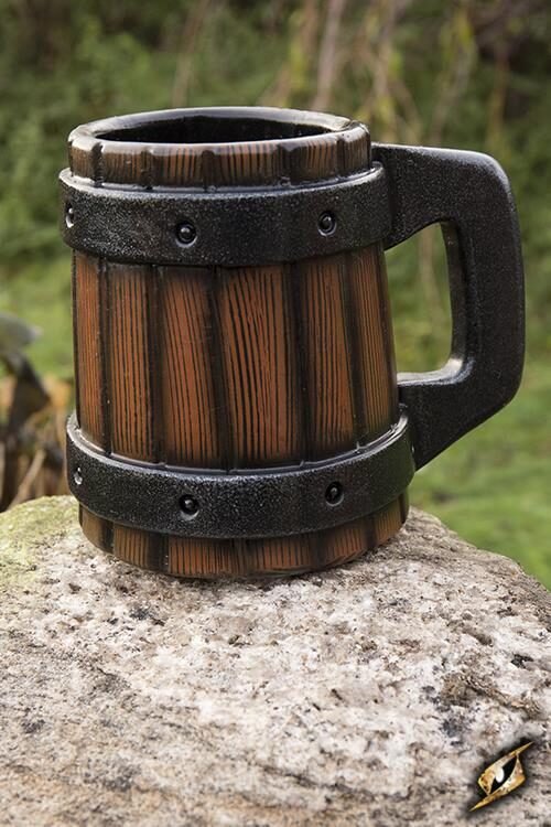 Beermug with metal bands - 20 cm