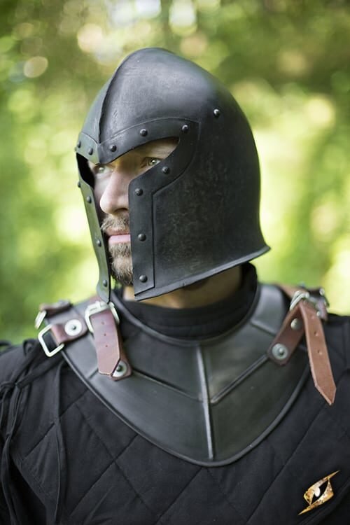 Barbuta Epic Dark