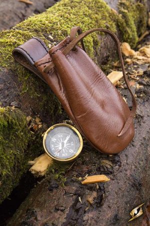 Compass w. Leather Pouch
