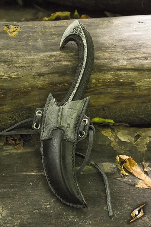 Dark Elven Throwing Knife Holder