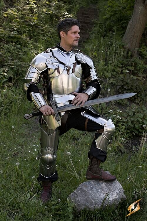 Gothic Armour - M/L