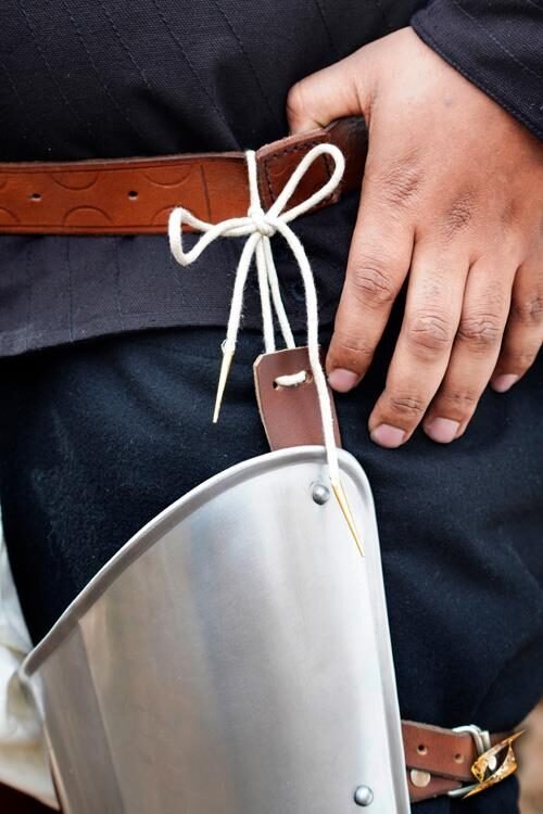 Soldier Leg Protection - Polished Steel