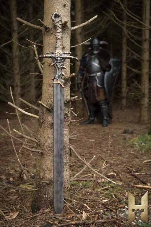 Marauder Sword Eroded - 107 cm