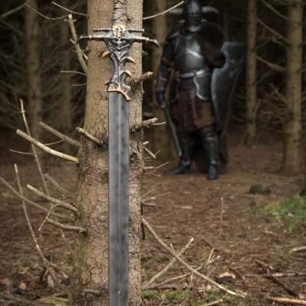 Marauder Sword Eroded - 107 cm