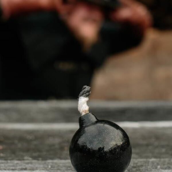 Hand Bomb