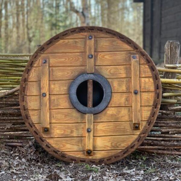 Thegn Shield - Red/White  - 70 cm