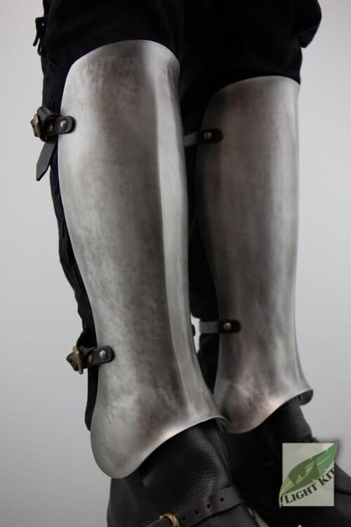 Mercenary Greaves