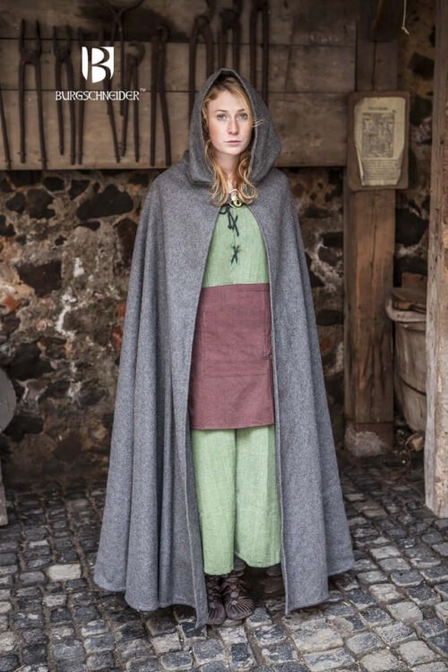 Wool Hooded Cloak Hibernus