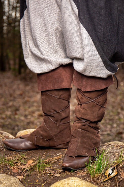 Theoderic gaiters