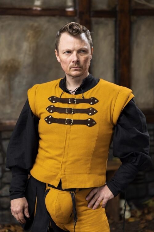 Warhammer Armoury Imperial Doublet Type A Yellow