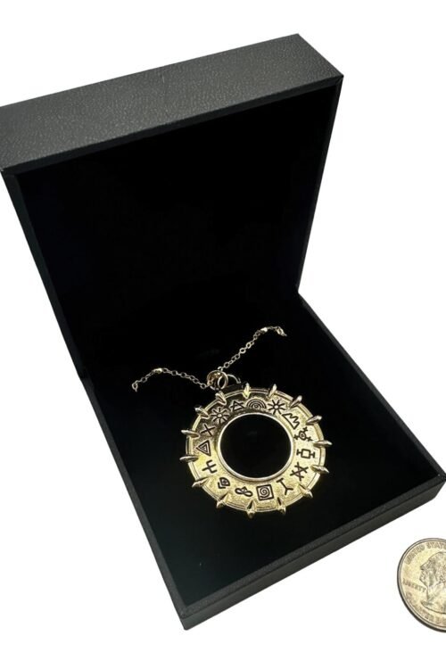 Dungeons & Dragons Jewelry - Amulet of the Planes