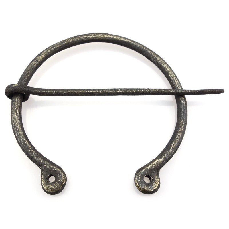 Fibula vichinga forgiata a mano