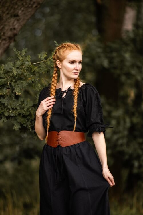 Blusa medievale a maniche corte "Sandra"
